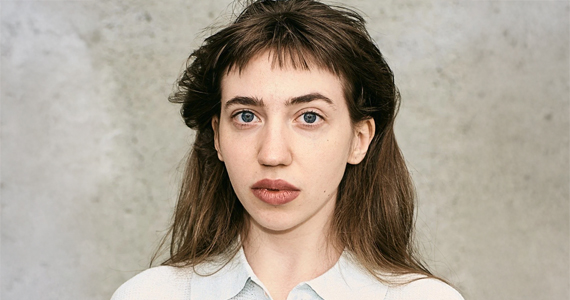 Gelbe_Tapete_Olga_Tomkowiak_570x300
