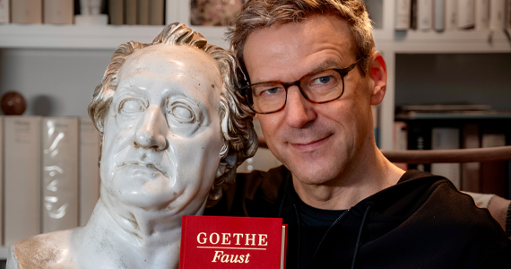 Anna_Knott_570x300_1